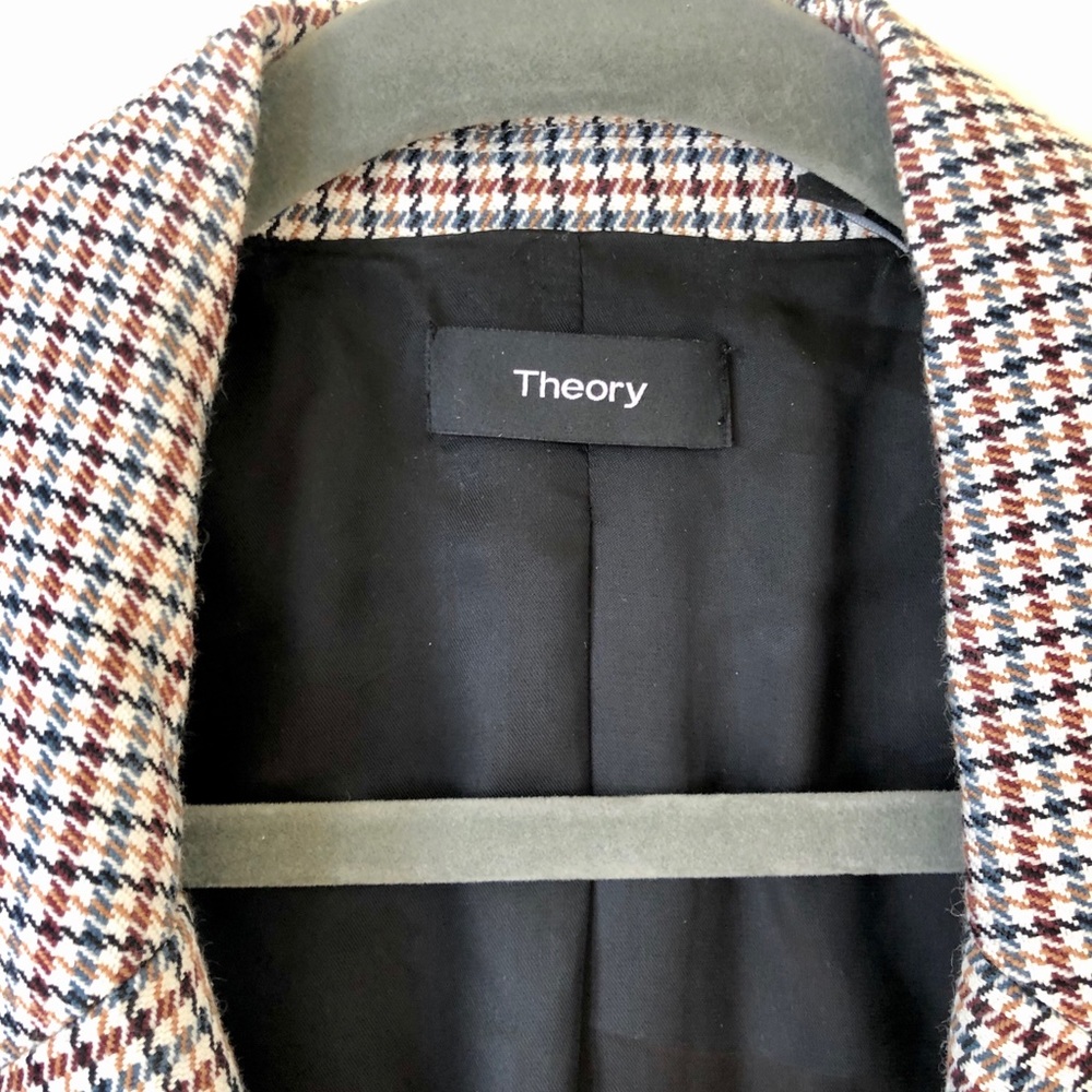 Theory Blazer size 14.